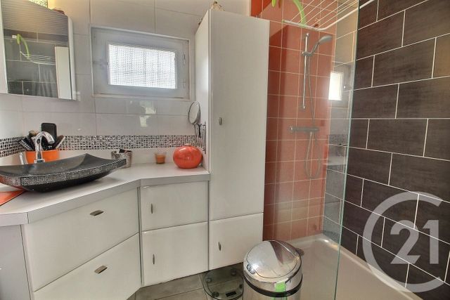 maison à vendre - 5 pièces - 151.0 m2 - LA VILLE AUX CLERCS - 41 - CENTRE - Century 21 Girault Immobilier