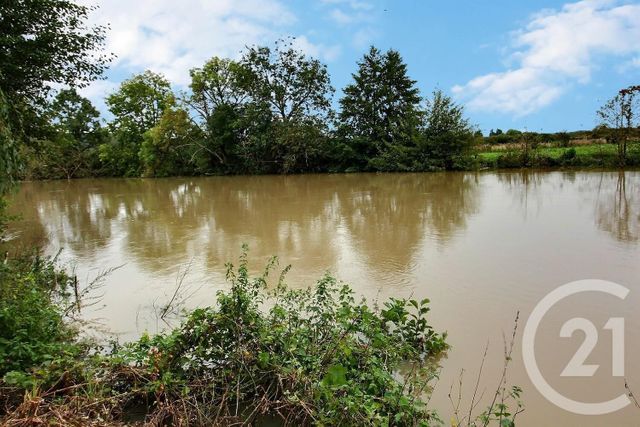Afficher la photo en grand terrain à vendre - 330.0 m2 - MOREE - 41 - CENTRE - Century 21 Girault Immobilier