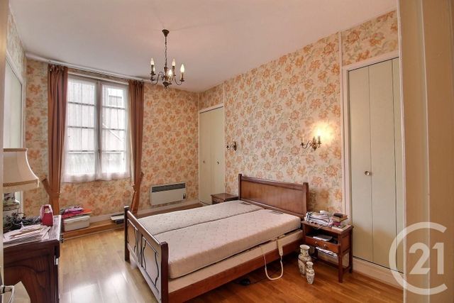 Afficher la photo en grand maison à vendre - 5 pièces - 163.0 m2 - VENDOME - 41 - CENTRE - Century 21 Girault Immobilier