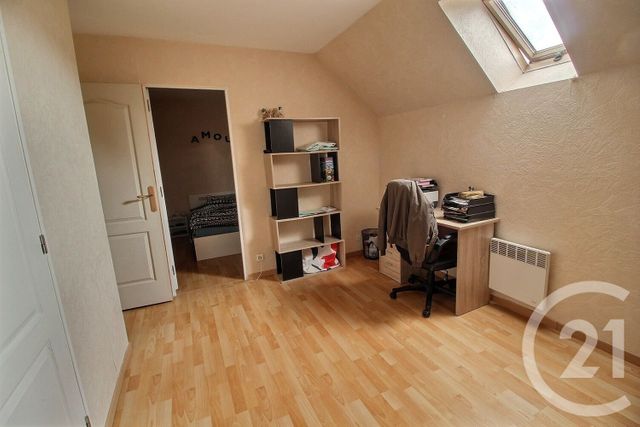 maison à vendre - 7 pièces - 130.0 m2 - ST HILAIRE LA GRAVELLE - 41 - CENTRE - Century 21 Girault Immobilier