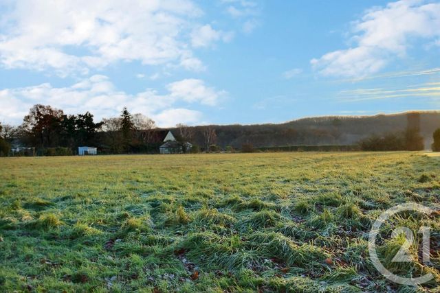 Afficher la photo en grand terrain à vendre - 1493.0 m2 - MOREE - 41 - CENTRE - Century 21 Girault Immobilier