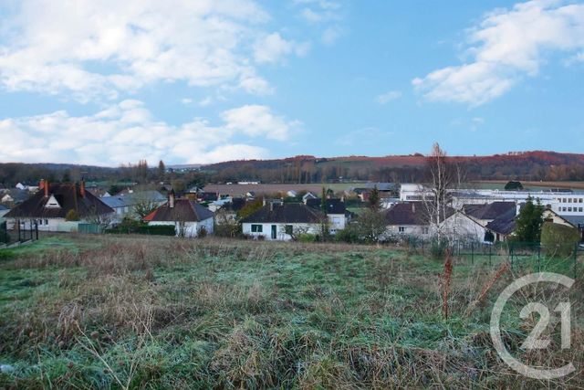 Afficher la photo en grand terrain à vendre - 1493.0 m2 - MOREE - 41 - CENTRE - Century 21 Girault Immobilier