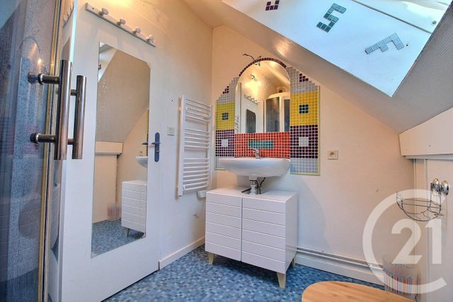 maison à vendre - 7 pièces - 127.19 m2 - ST HILAIRE LA GRAVELLE - 41 - CENTRE - Century 21 Girault Immobilier