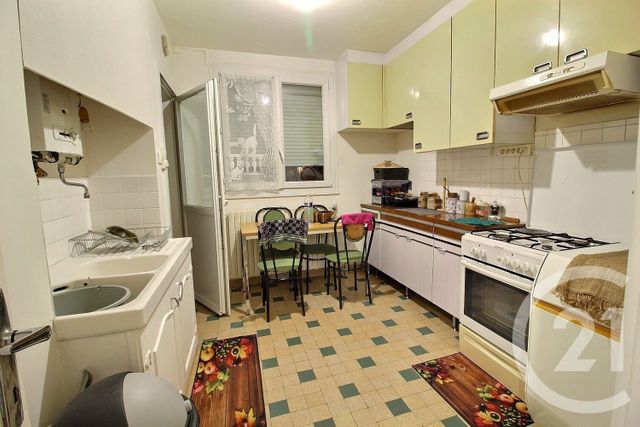 Appartement T3 à vendre - 3 pièces - 59.91 m2 - VENDOME - 41 - CENTRE - Century 21 Girault Immobilier