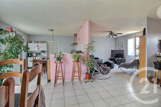 maison à vendre - 5 pièces - 97.84 m2 - GOMBERGEAN - 41 - CENTRE - Century 21 Girault Immobilier
