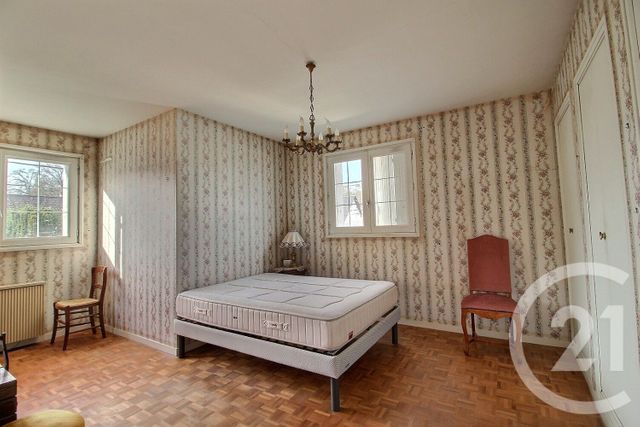 maison à vendre - 6 pièces - 114.74 m2 - BESSE SUR BRAYE - 72 - PAYS-DE-LOIRE - Century 21 Girault Immobilier