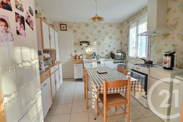 maison à vendre - 5 pièces - 96.75 m2 - ST OUEN - 41 - CENTRE - Century 21 Girault Immobilier