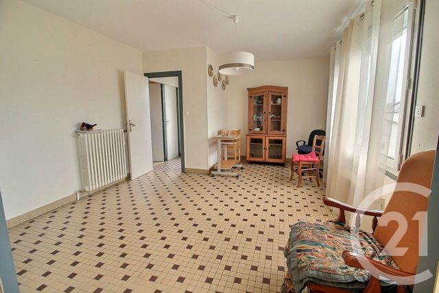 maison à vendre - 3 pièces - 65.63 m2 - VENDOME - 41 - CENTRE - Century 21 Girault Immobilier