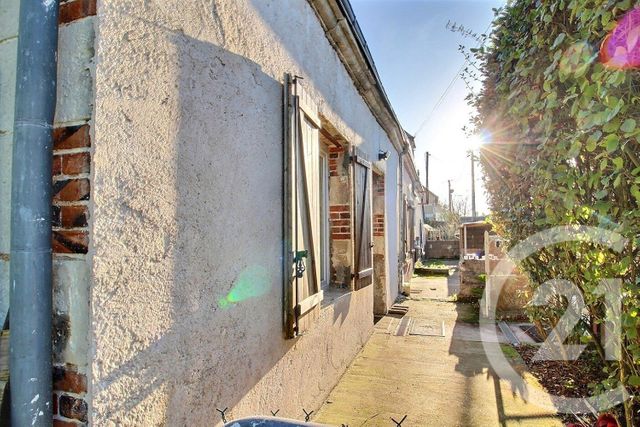 maison à vendre - 4 pièces - 99.0 m2 - ST HILAIRE LA GRAVELLE - 41 - CENTRE - Century 21 Girault Immobilier