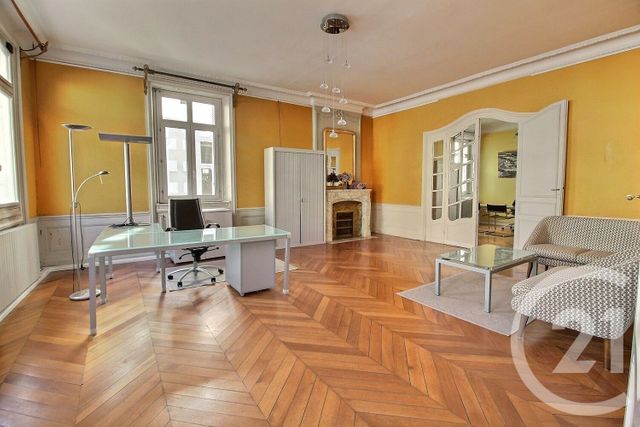 Appartement T3 à vendre - 3 pièces - 90.95 m2 - VENDOME - 41 - CENTRE - Century 21 Girault Immobilier