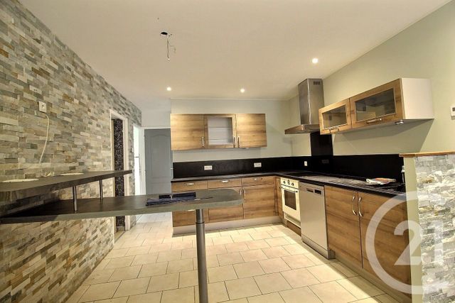 maison à vendre - 4 pièces - 188.1 m2 - LUNAY - 41 - CENTRE - Century 21 Girault Immobilier