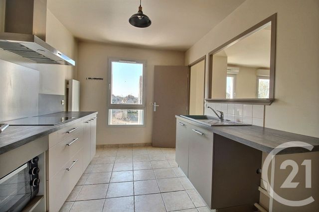 Appartement F3 à vendre - 3 pièces - 90.5 m2 - VENDOME - 41 - CENTRE - Century 21 Girault Immobilier