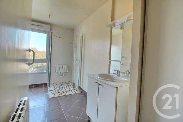 Appartement F3 à vendre - 3 pièces - 90.5 m2 - VENDOME - 41 - CENTRE - Century 21 Girault Immobilier