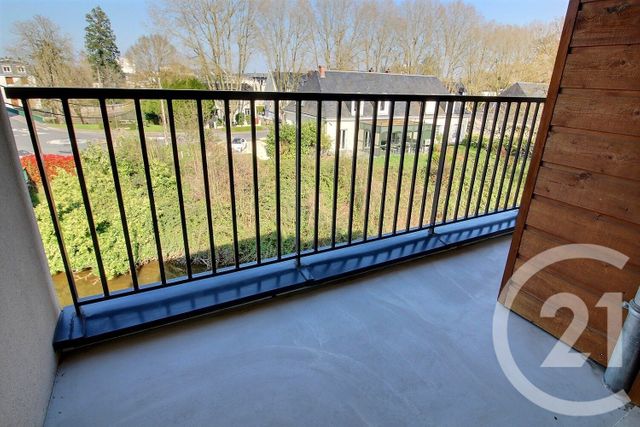Appartement F3 à vendre - 3 pièces - 90.5 m2 - VENDOME - 41 - CENTRE - Century 21 Girault Immobilier