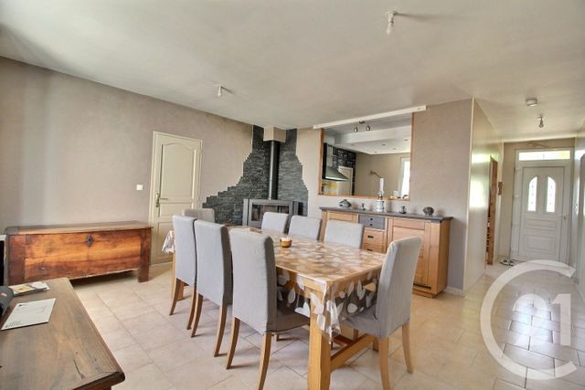 maison à vendre - 7 pièces - 186.79 m2 - MONTOIRE SUR LE LOIR - 41 - CENTRE - Century 21 Girault Immobilier