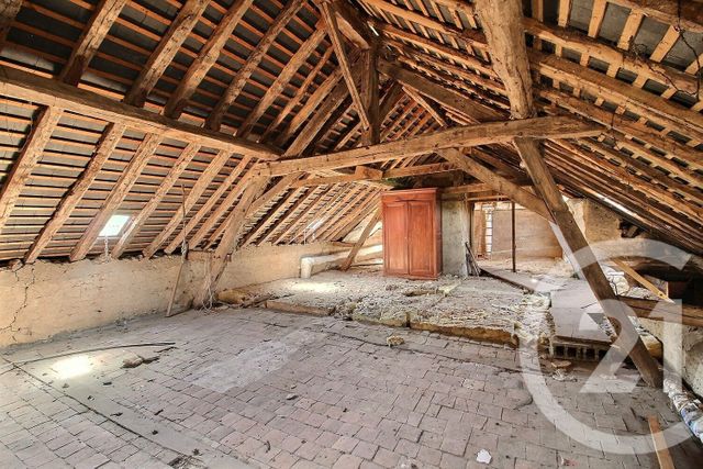 maison à vendre - 5 pièces - 137.0 m2 - ST CALAIS - 72 - PAYS-DE-LOIRE - Century 21 Girault Immobilier