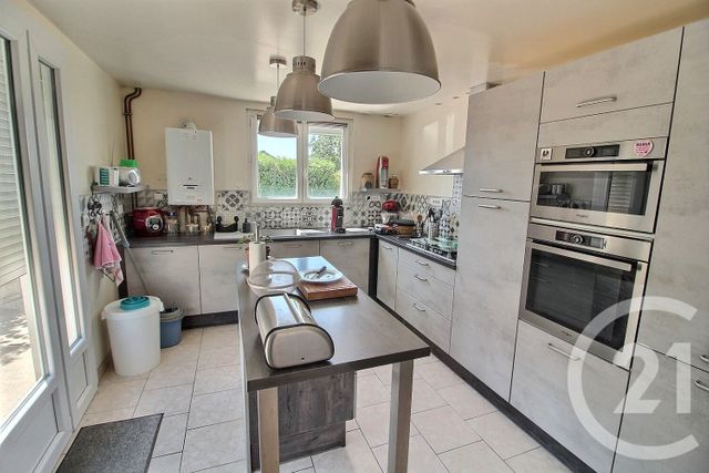 maison à vendre - 4 pièces - 107.76 m2 - AMBLOY - 41 - CENTRE - Century 21 Girault Immobilier