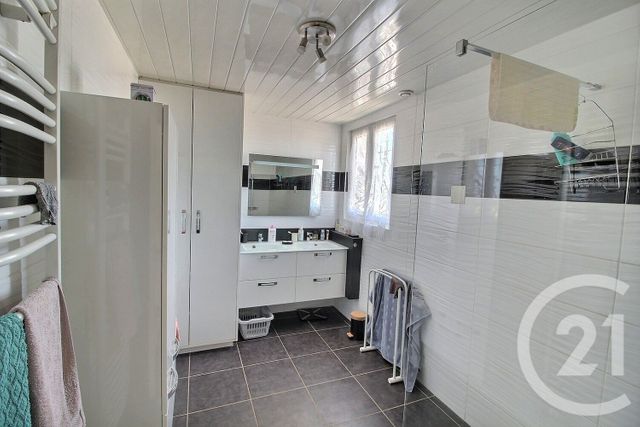 maison à vendre - 4 pièces - 107.76 m2 - AMBLOY - 41 - CENTRE - Century 21 Girault Immobilier