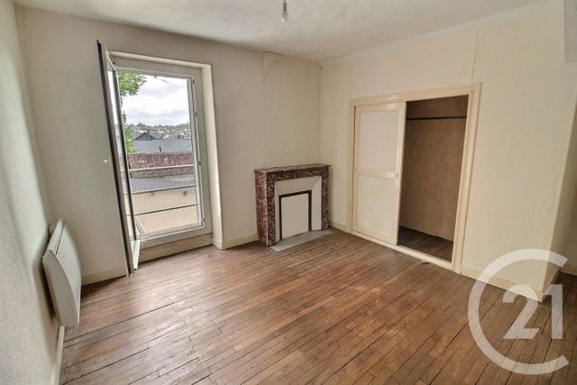maison à vendre - 10 pièces - 178.0 m2 - ST CALAIS - 72 - PAYS-DE-LOIRE - Century 21 Girault Immobilier
