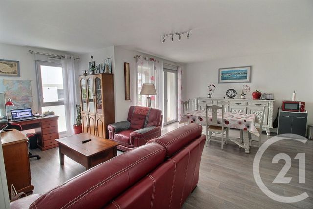 Appartement T3 à vendre - 3 pièces - 71.48 m2 - VENDOME - 41 - CENTRE - Century 21 Girault Immobilier