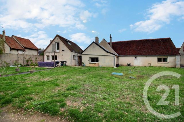 maison à vendre - 5 pièces - 160.55 m2 - VIEVY LE RAYE - 41 - CENTRE - Century 21 Girault Immobilier