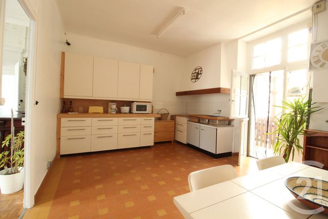 maison à vendre - 7 pièces - 217.46 m2 - ST CALAIS - 72 - PAYS-DE-LOIRE - Century 21 Girault Immobilier